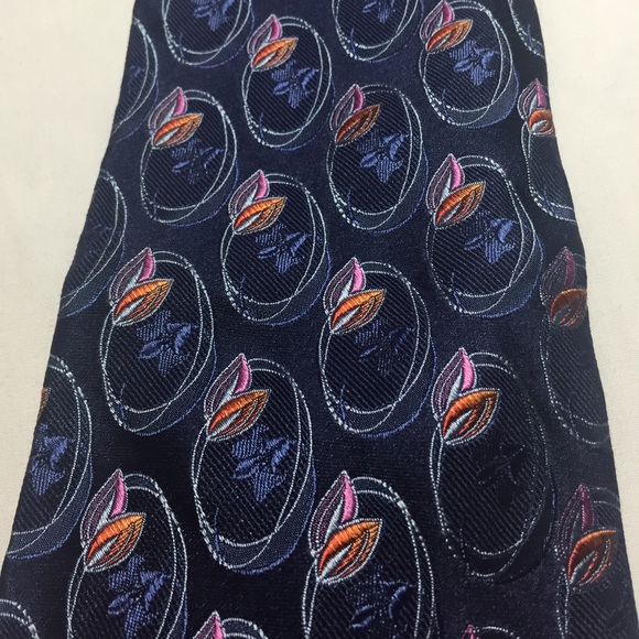 Robert Talbott studio navy flower tie 100% silk - Picture 2 of 8